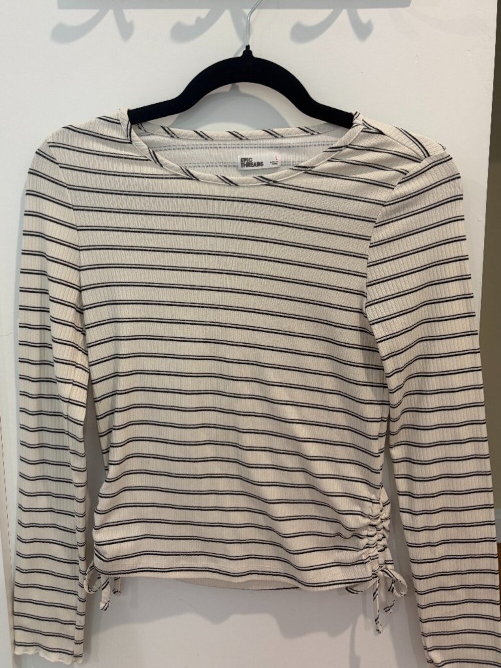 Epic Threads - Striped, Ribbed Long-sleeve Ruched Top
